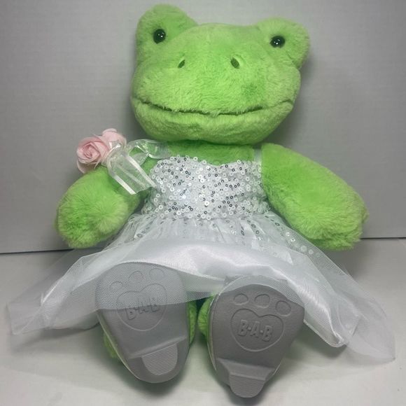 NWOT Build a Bear Spring Green Frog with Princess Outfit PRICE VERY FIRM - Picture 2 of 16